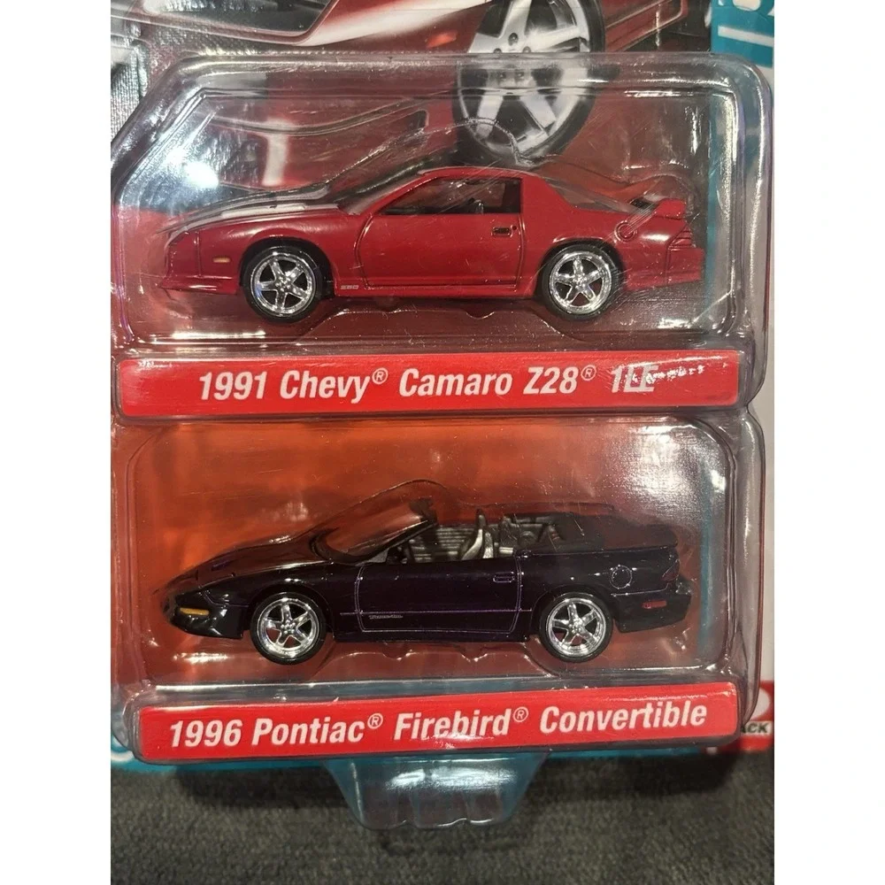 AW Auto World Limited Edition a-bodies f-bodies & flames‎ Three 2-packs.